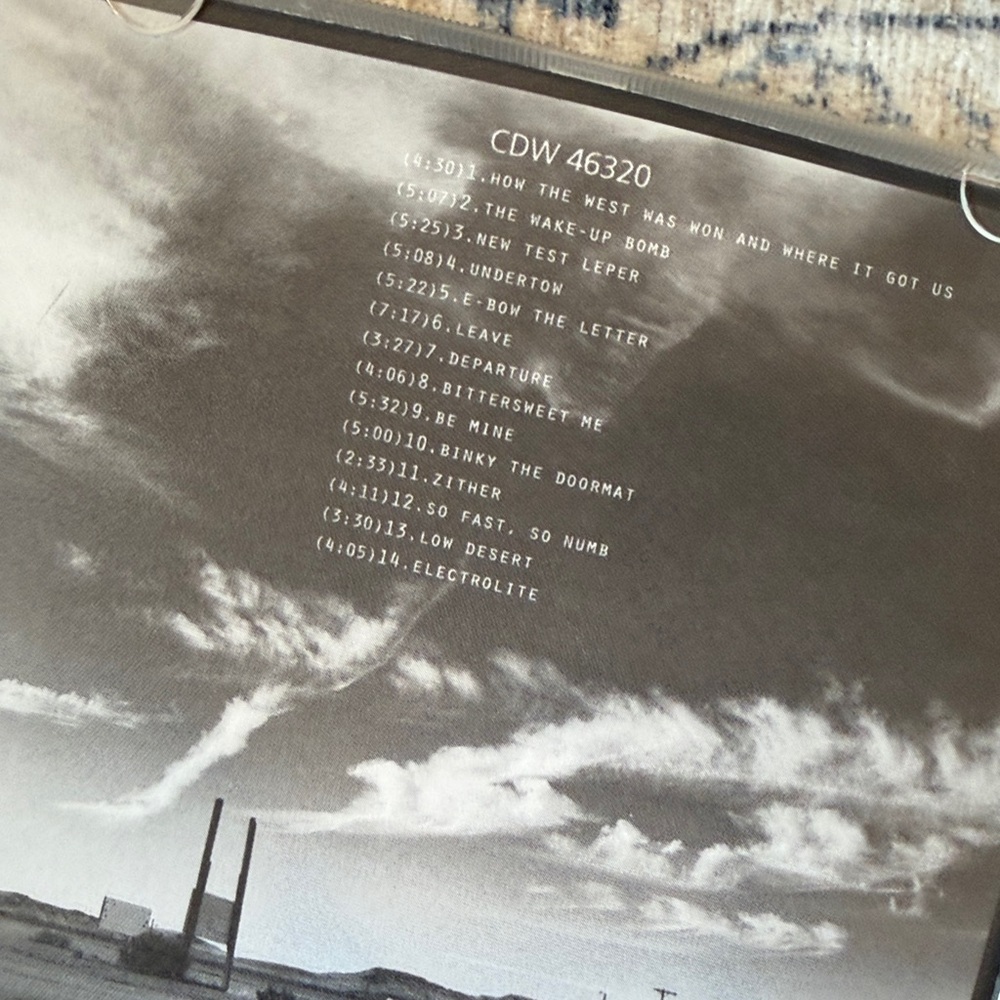 R.E.M. New Adventures in Hi-Fi CD, 1996 - Picture 5 of 9